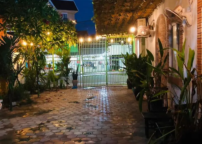 Phum Angkor Hostal *
