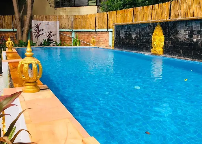 Phum Angkor Hostal